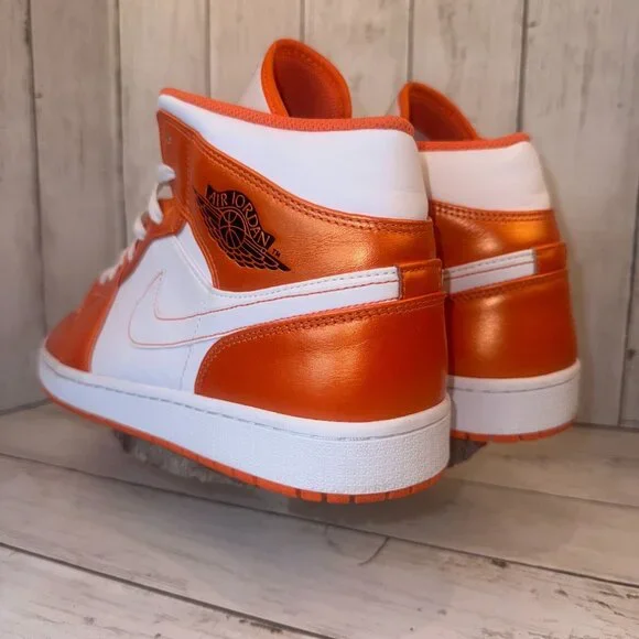 Nike Men's Air Jordan 1 SE Mid Electro Orange White Retro Size 14 (DM3531-800) - Picture 3 of 9